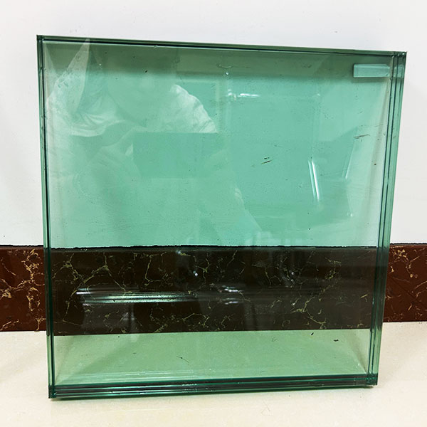 Пуленепробиваемое стекло