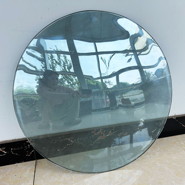 Curved glass